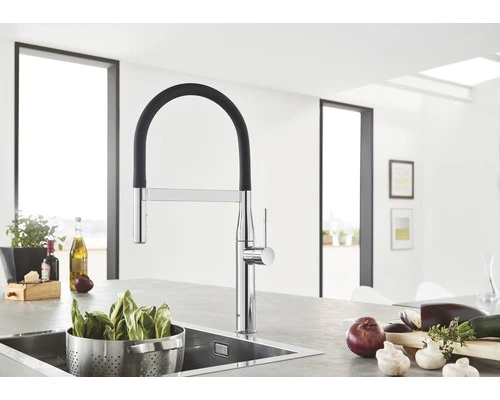 GROHE Keukenkraan Essence Met Flexibele Uitloop 30294000 Chroom/zwart 2 GROHE Keukenkraan Essence Met Flexibele Uitloop 30294000 Chroom/zwart - Afbeelding 2
